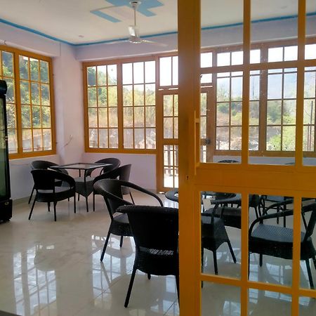 Manbhawan River Resort Kokhliyal Gaon エクステリア 写真